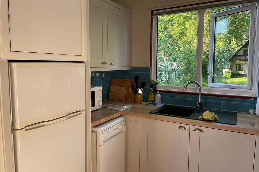 37 Strawberry Hill, Hayleヴィラ エクステリア 写真