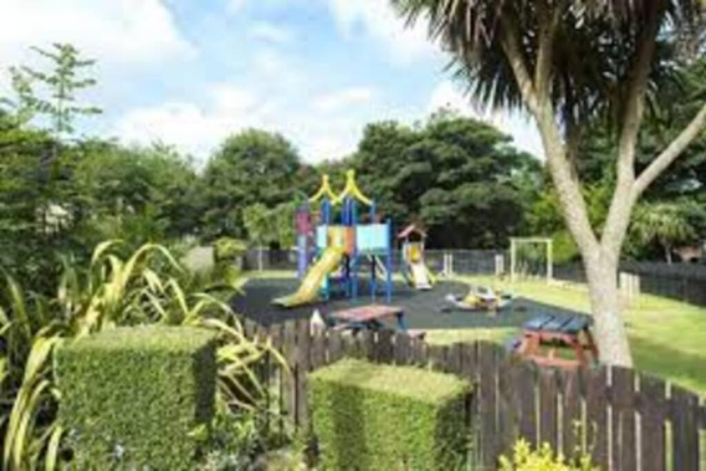 37 Strawberry Hill, Hayleヴィラ エクステリア 写真